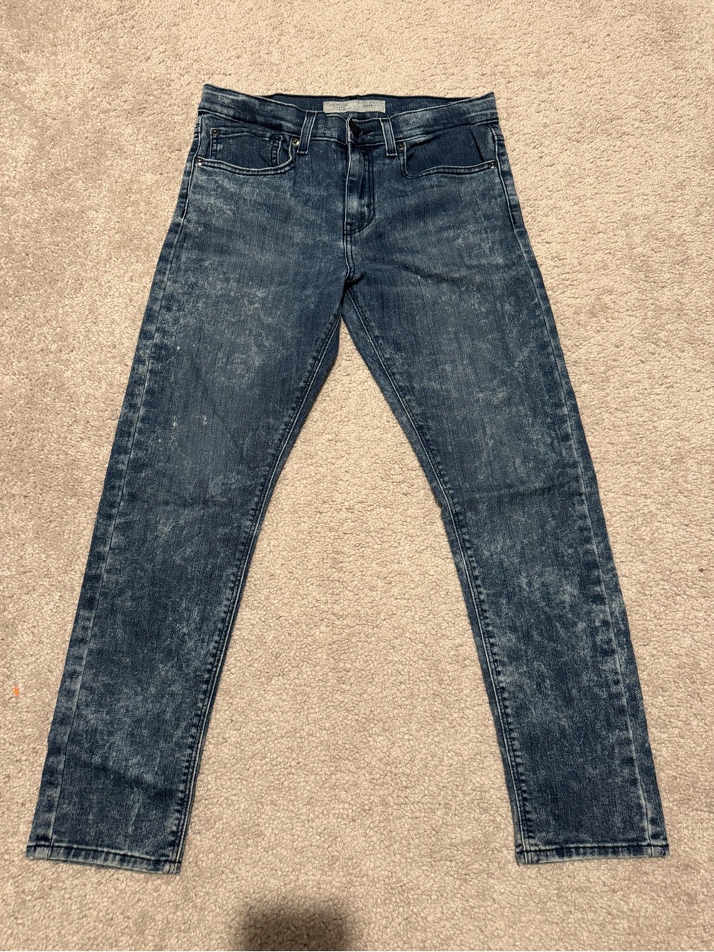 Signature Men's Slim Straight Jeans in Dark Blue Wash